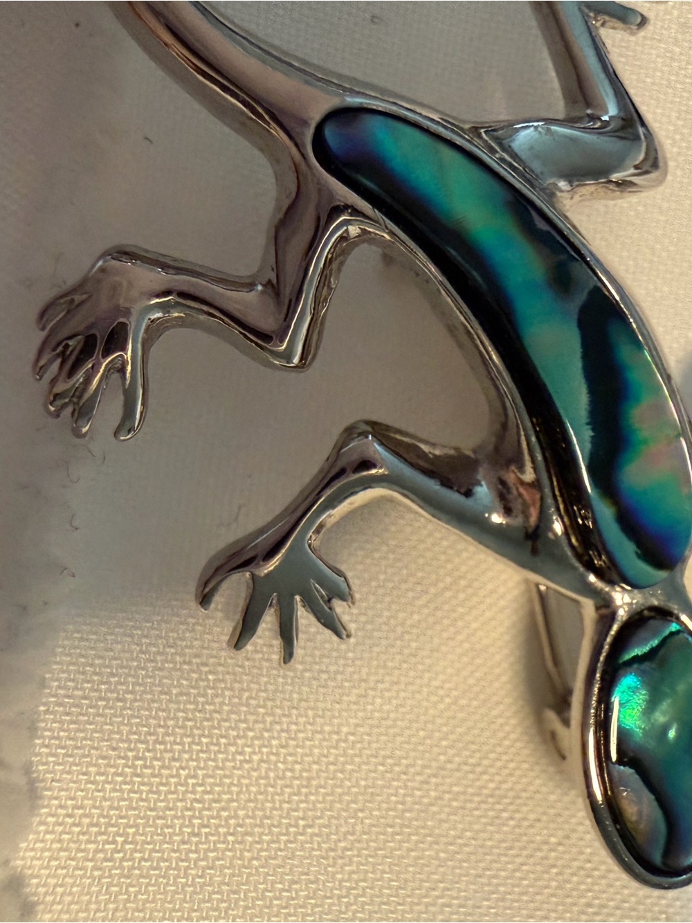 Abalone Inlay Lizard Brooch - Iridescent Blue-Green